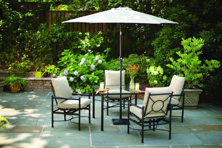 How to Transform a Small Patio into an Oasis of Relaxation