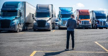 5 Self-Care Tips for Long-Haul Truck Drivers