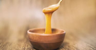 It’s Best Raw: Ways To Tell If Your Honey Is Pure