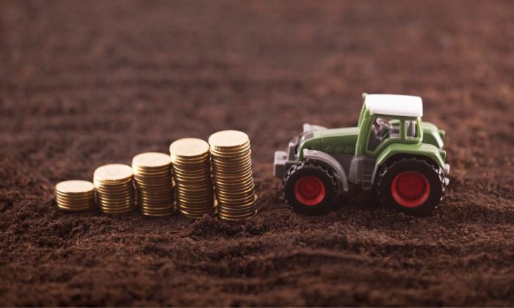Tips for Decreasing and Managing Farm Debt